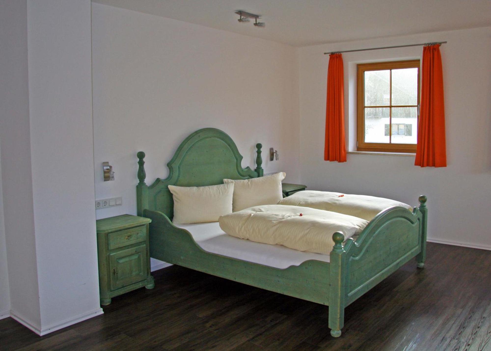 Seehotel Und Appartements Schnoeller Rieden Camera foto