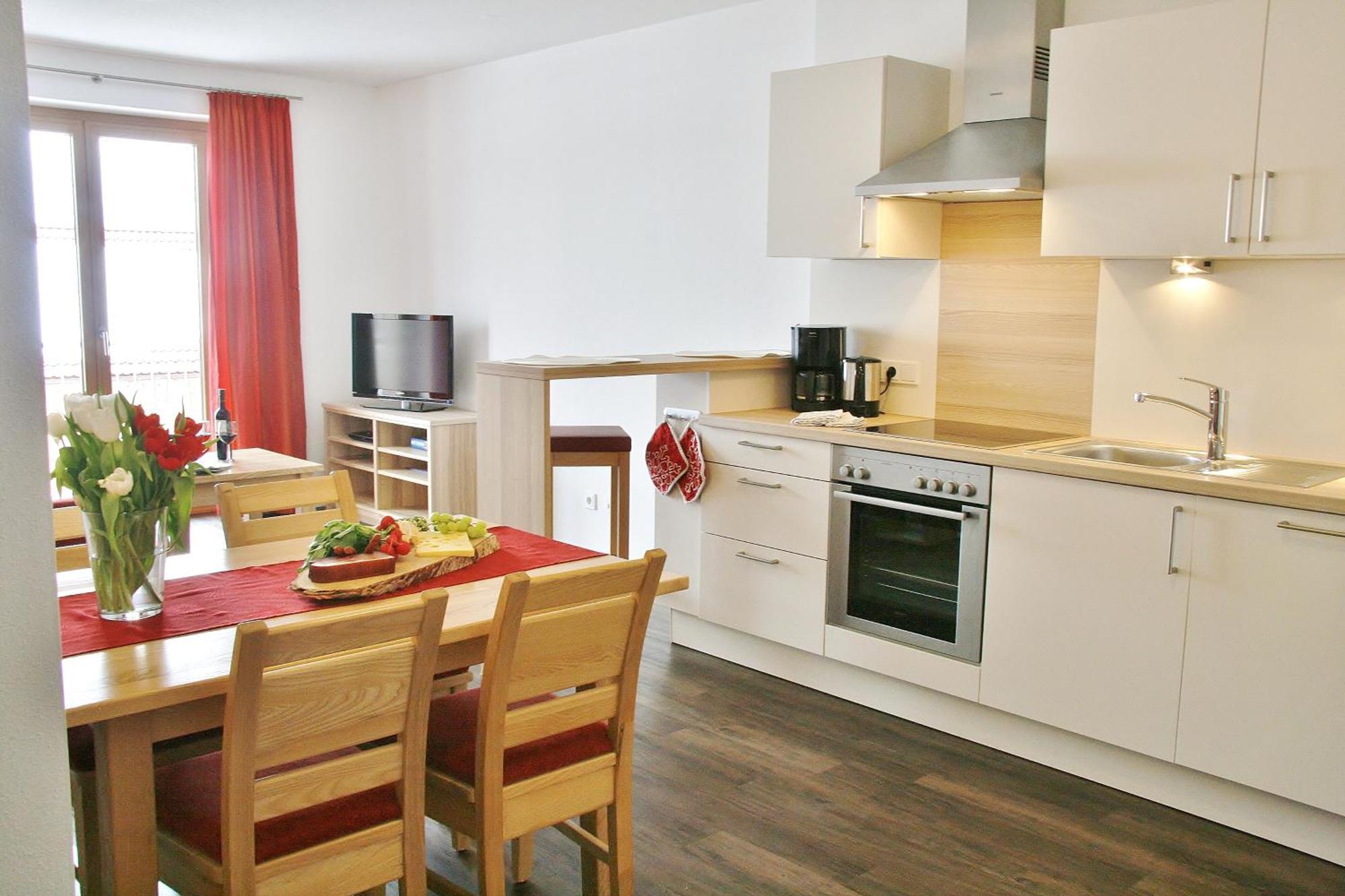 Seehotel Und Appartements Schnoeller Rieden Esterno foto